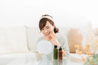 鏡を見るたびに歯並び、顎の曲がりが気になる